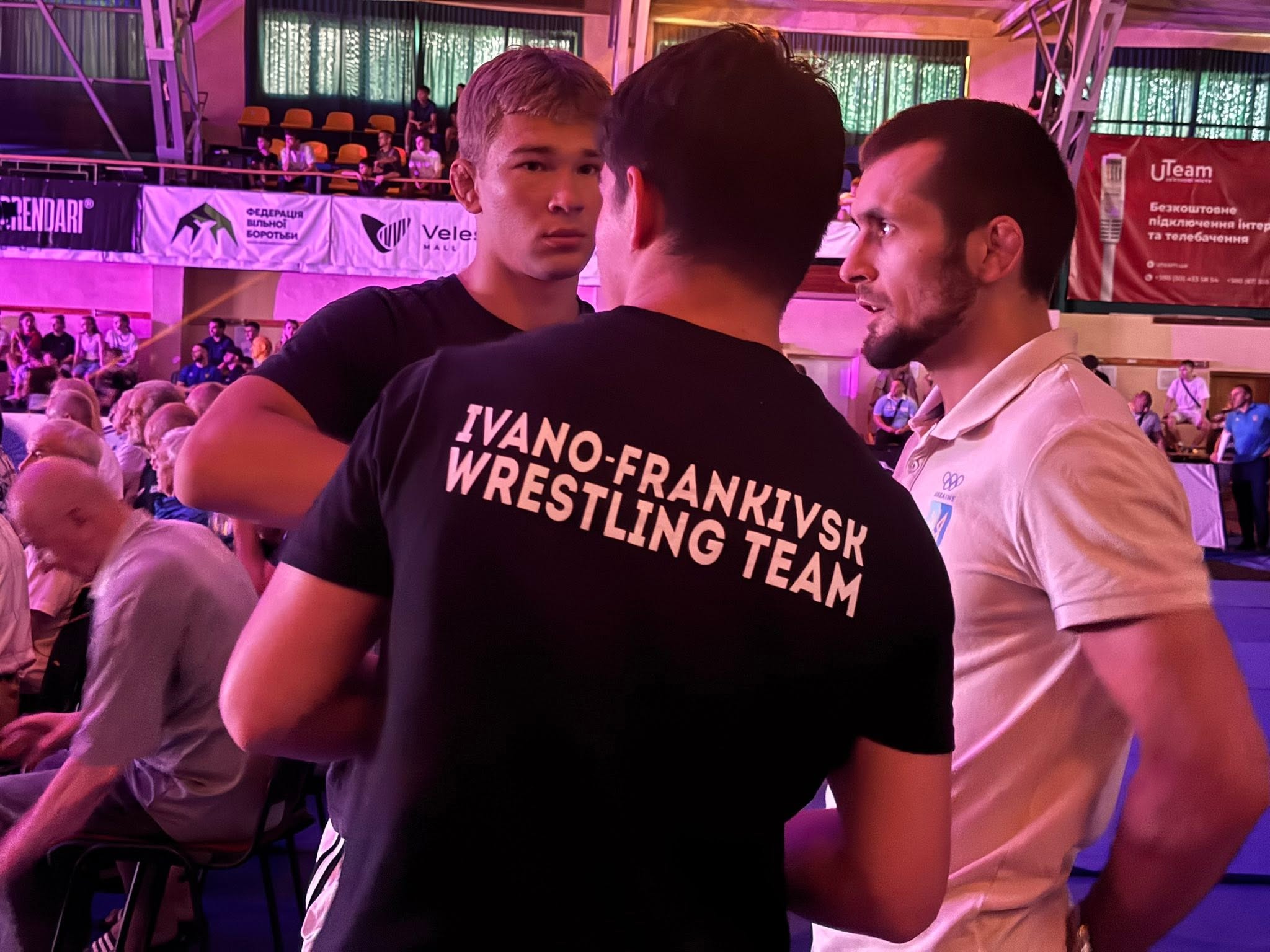 Троє калушан поїдуть на чемпіонат світу: у Франківську пройшов турнір з вільної боротьби (ФОТО)