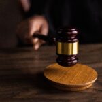Був батьком-вихователем у прийомній сім’ї: на Коломийщині засудили до довічного 50-річного ґвалтівника
